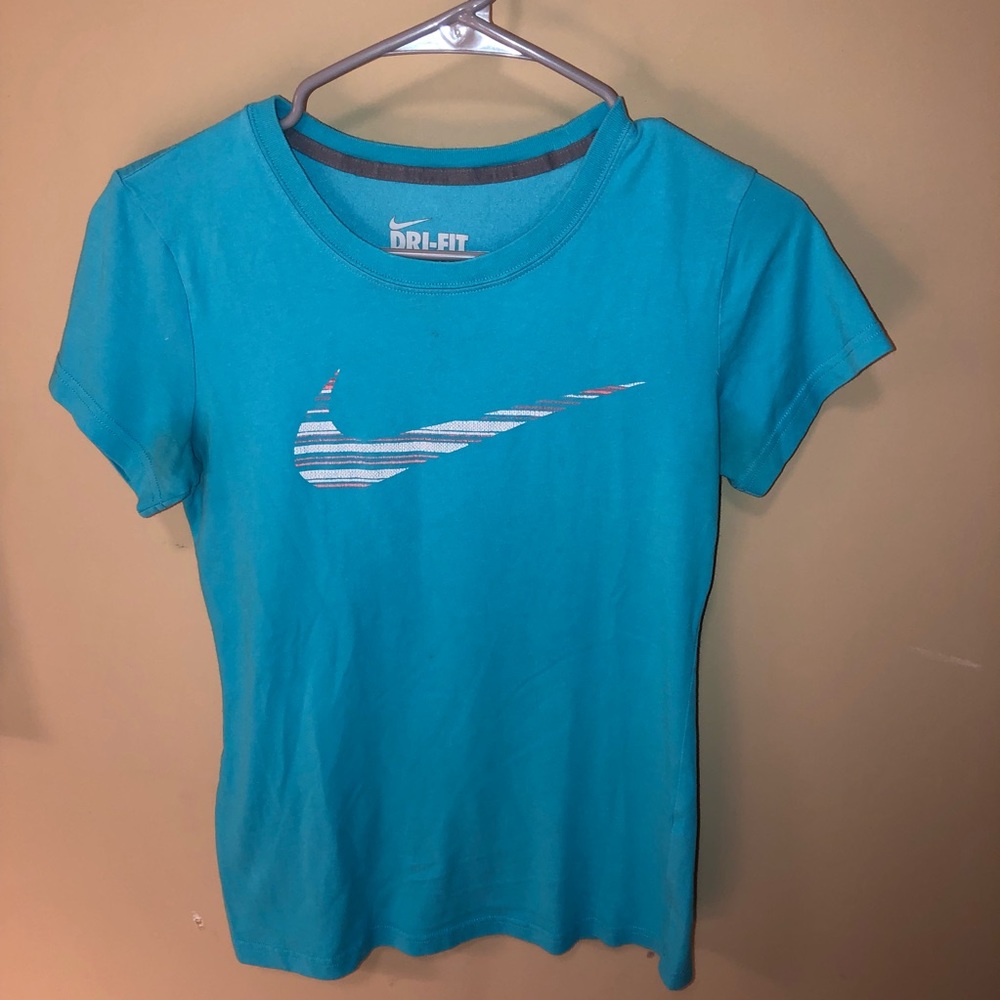 Women’s blue nike Dri-fit exercise top